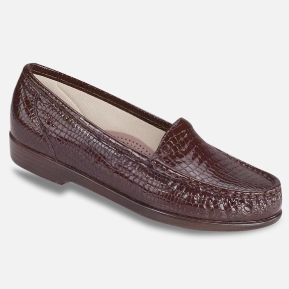 NWOT SAS Simplify Everyday Loafer Tripad Comfort Brown Croc - Picture 1 of 16